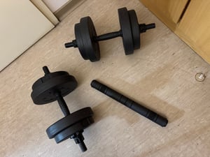 TREX SPORT Hantelset Kurzhanteln 2er Set 2x10kg | 20kg Dumbbell Hanteln Set, Kurzhantel Set mit Verbindungsrohr, Langhantel mit rutschfeste Griffe Kunden-Foto 1