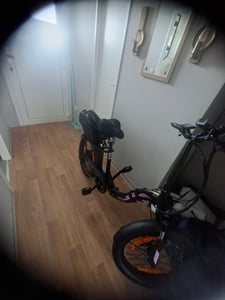 Runetic Ebike, Foldable e-bikes, 250W Motor, 36V 13Ah herausnehmbarer Akku, bis zu 100 km Reichweite, 25 km/h, 20" x 3,0" Breitreifen Kunden-Foto 11