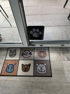 Haustierklappe, Fliegengitter Fliegengitterfür Fliegengittertür Abschließbar Haustiertür für Katzen/Hunde Kunden-Foto 1