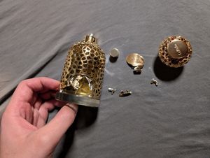 Okay, bitte schick mir was ich schicke seine Sachen zurück