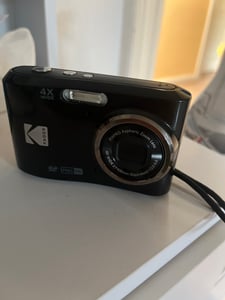 Kodak PIXPRO FZ45, 16 MP, 4608 x 3456 Pixel, CMOS, 4x, Full HD, Schwarz Kunden-Foto 1