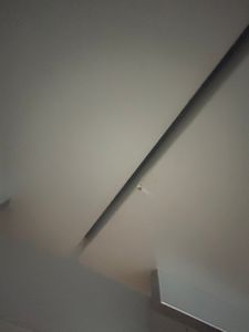 CDF Bad-Hochschrank NEL 2K DD | Farbe: Weiß | Modernes Badregal | Stauraumschrank | Geräumige Einlegeböden | Türen | Einfache Montage | 2 Wäschekörbe | Stilvolle Griffe Kunden-Foto 3