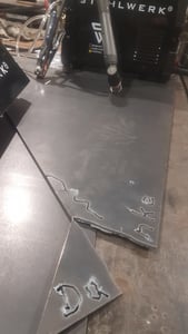 STAHLWERK Taglierina al plasma CUT 80 P Digital - Taglierina al plasma da 80 A, capacità di taglio fino a 25 mm, taglierina al plasma a inverter con accensione pilotata HF Foto del cliente 1