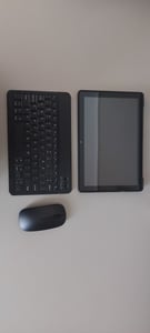 Tablette 10 pouces sous Android 16, processeur octa-core 2,0 GHz, 256 Go + 1 To extensible, 36 Go de RAM (6+32), Wi-Fi 6, 2-en-1 avec clavier Photo du client 4