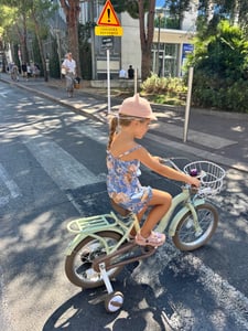 Buxibo - Detský bicykel pre dievčatá - Ibiza - 12 palcov - ružový Fotografia od zákazníka č. 3