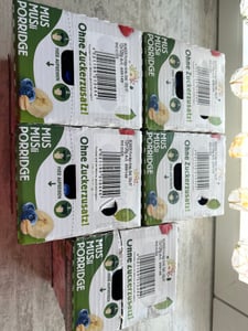 WUNDER Quetschie Porridge al lampone 12 x 120 g con fiocchi d'avena fonte di fibre e vitamine, senza zuccheri aggiunti Foto del cliente 2