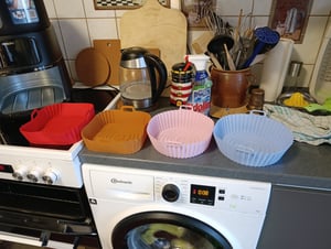 4 Silikonformen für Heißluftfritteuse – 22cm, Wiederverwendbare Korb & Backform Kunden-Foto 1