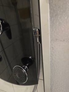 eisl Duschpaneel KARIBIK, Wellness Duschsystem mit Armatur und Regendusche,  Duschset aus Sicherheitsglas Schwarz Kunden-Foto 2
