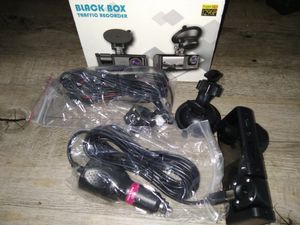 3-Kamera 1080P Fahrrekorder Auto mit 170° Weitwinkelobjektiv Dashcam (Nachtsichtfunktion) Kunden-Foto 1