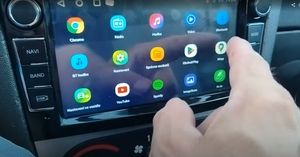 Radio mit Kamera Mikrofon für Opel Zafira B/Astra H/Corsa C D/Combo C mit CarPlay & Android Auto Navigation & Bluetooth 64GB 7 Zoll DAB+ Kunden-Foto 4