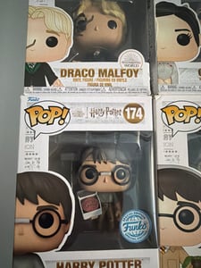 Funko Pop! Animation Jujutsu Kaisen – Kento Nanami Punch Kunden-Foto 1