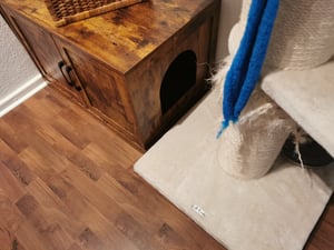 Relaxdays Armadietto per lettiera, 2 ingressi laterali, scomparto aperto, L x P x A: 73,5 x 60 x 43,5 cm, casetta per gatti, bianco Foto del cliente 2