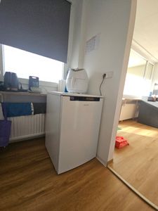 Exquisit Gefrierschrank GS81-040C schwarz | 87 l Nutzinhalt | Gefrierschubladen | Türanschlag wechselbar Kunden-Foto 7