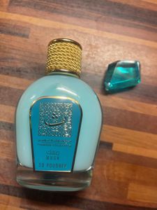Lattafa Perfumes - With Poudree Musk EDP 100ml Kunden-Foto 4