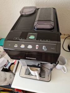 Siemens EQ.500 TQ515D09, Ekspres do espresso, 1,9 l, Ziarna kawy, Wbudowany młynek, Czarny Zdjęcie produktu od klienta nr 1