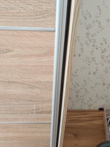 Schwebetürenschrank, 2-türig Schrank mit Spiegel NERO 2 200 cm (Schwarz) Kunden-Foto 4