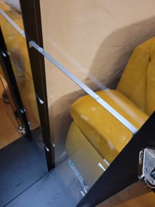 K-Möbel Glasvitrine stehend in Buche Nachbildung (176x67x33 cm) mit 4 höhenverstellbaren Glasböden & LED - Standvitrine - Vitrinenschrank - Sammlervitrine Kunden-Foto 3