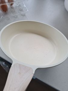 bohuzial nespokojnost