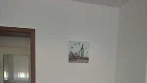 Tulup Glasuhr Wanduhr Küchenuhr Echt-Glas 30x30 cm Modern Dekorativ Geräuschlos Schwarzen Zeigern - London Kunden-Foto 1