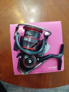 DAIWA 20 Fuego LT, 2500-XH, Beidhändig, Spinning Angelrolle, Frontbremse, 10223-251 Kunden-Foto 1