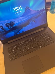 Lenovo Notebook 17" Intel u300 / 8GB / 256GB SSD /Full HD / Win11 Pro + Office Starter Kunden-Foto 1