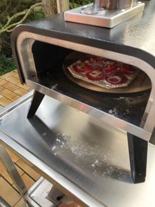 COSTWAY Outdoor Pizzaofen tragbar, Pizza Ofen aus Edelstahl mit Pizzastein, Pizzaschaufel, Thermometer, klappbaren Beinen & Tragetasche Kunden-Foto 2