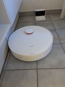 Xiaomi Saugroboter S40C, beutellos, 0,52 l, Weiß Kunden-Foto 9