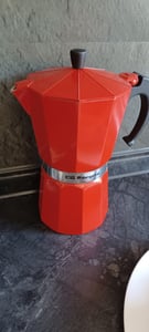 Orbegozo KFR 1240, Mokka-Kanne, Rot, Aluminium, 12 Tassen Kunden-Foto 1