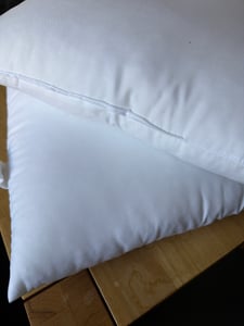 Kopfkissen 40x80 (2er Set) Steppkissen füllkissen Bettkissen Mikrofaser Kissen für Allergiker Schlafkissen Pillow (Weiß, 40 x 80 cm) Kunden-Foto 2