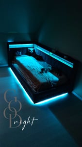 Divano letto imbottito Merax 140x200 cm con illuminazione a LED, divano letto con vano contenitore idraulico e mensola in legno, prese di ricarica USB, versione destra, grigio Foto del cliente 2