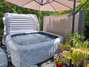 Bestway® LAY-Z-SPA® Energiespar-Whirlpool Maldives HydroJet Pro™ mit App-Steuerung, für 7 Personen 201 x 201 x 80 cm, Mahagoni Kunden-Foto 2