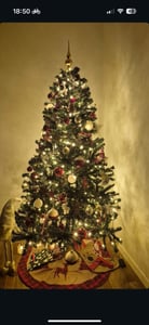 COSTWAY 180cm LED Künstlicher Weihnachtsbaum mit 1000 PVC Spitzen, 350 LED, 11 Lichtmodi, 5 Farbwechsel & Metallständer Tannenbaum Christbaum Grün Kunden-Foto 5