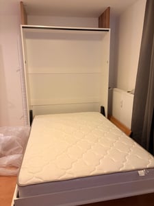 Schrankbett 140 x 200 Vertikal VB-140 Weiß Matt SLEEPBOX Wandklappbett Kunden-Foto 1