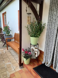KESSER® Gartenbank Holz Holzbank wetterfest | Für 3 bis 4 Personen | Parkbank aus Massivholz | Sitzbank 320 kg belastbar | Balkonbank Bank für Balkon Terrasse & Garten inkl. Cover Kunden-Foto 1