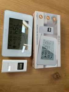 LCD Funk-Wetterstation mit Außensenor Wecker Funkuhr Kalender Vorhersage Hygro - 4-MV5792-2 Kunden-Foto 3