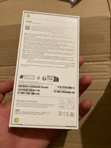 Apple iPhone 16 , 15,5 cm (6.1"), 2556 x 1179 px, 128 GB, 48 MP, iOS 18, Czarny Zdjęcie produktu od klienta nr 2