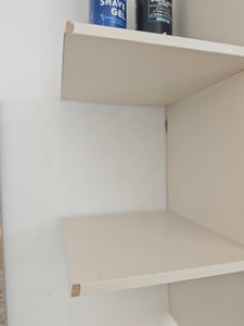 Scaffale da parete in legno 55 x 55 cm sospeso con 6 ripiani - bianco - Scaffale sospeso con design a cubo con rivestimento in melamina Foto del cliente 2