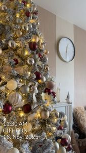 COSTWAY 225cm albero di Natale artificiale con neve incl. 1010 aghi in PVC, 450 luci LED bianco caldo e supporto in metallo, abete, albero di Natale, bianco Foto del cliente 8