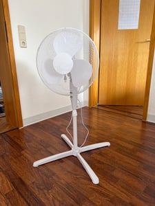 Ito WLSF-4043: 40cm stojanový oscilační ventilátor Fotografie od zákazníka č. 5