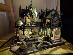 OKWISH 3D-Puzzle Hollow Castle, DIY Miniatur-Schloss, Handgefertigtes Holzhaus, zum Zusammenbauen mit LED und kreatives Zimmergeschenk ideal Kunden-Foto 1