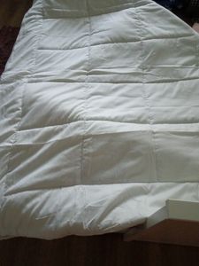 Ergonomischer Topper gegen Rückenschmerzen, Hochwertige Polyester Matratzenauflage 2 cm Höhe - TOPKNER 90x190 Kunden-Foto 3