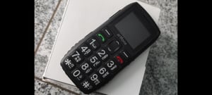 Artfone C1+4G – Seniorenhandy mit Notruftaste – GSM Mobiltelefon für Senioren – Großtastenhandy – Inklusive Umhängeband Kunden-Foto 1