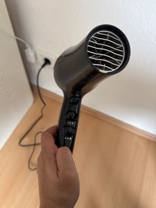 Remington Thermacare PRO 2300 D5715 | 2300 W | Ionisation | Schwarzer Haartrockner mit Diffusordüse; 3 Temperaturstufen Kunden-Foto 2
