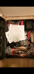 TEENO Werkzeugsatz 3-teilig (bürstenloser Akku-Schlagschrauber + Schlagbohrmaschine + bürstenloser Winkelschleifer) 20V 2 x 3Ah Batterie Kunden-Foto 2