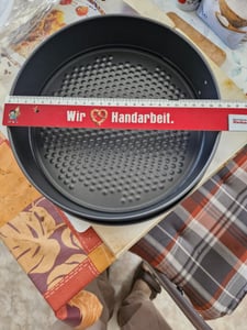 Kuchenform mit Deckel und Griff, Ø 26 cm, Metall - Secret de Gourmet Kunden-Foto 4