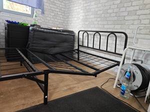 COSTWAY Klappbett 90x200, Bett klappbar mit 10cm Matratze, Einzelbett bis 220kg, Gästebett Bettgestell mit Memory-Schaum, Kopfteil & Metallrahmen Weiß Kunden-Foto 1
