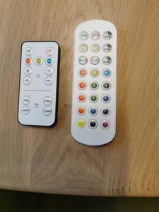 6 ks dobíjecích žárovek E27, dálkové ovládání, stmívatelné LED noční světlo, 3barevná LED žárovka, dotykové ovládání, časovač, magnetické uchycení, jako nouzové osvětlení Fotografie od zákazníka č. 1