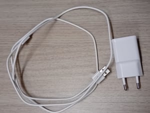 SAMSUNG MOBILE Schnellladegerät 15W inkl. USB-C Kabel White Kunden-Foto 2