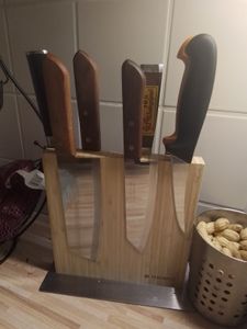 Navaris Messerhalter doppelseitig magnetisch aus Kautschuk - Magnet Messerblock Messerbrett Magnethalter beidseitig - Messer Halterung unbestückt Kunden-Foto 1