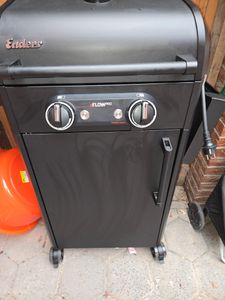Elektrogrill Enders eFlow Pro 2 Turbo Shadow graphitgrau mit Turbozone Kunden-Foto 1